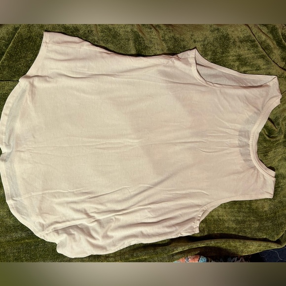 Maternity Tank - Picture 4 of 8